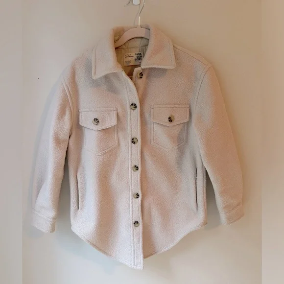 Jackson Rowe Shacket - Picture 1 of 4